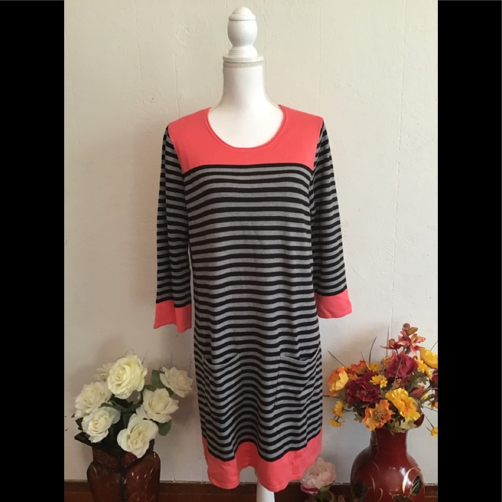 Siena studio 3/4 sleeves stretch striped dress